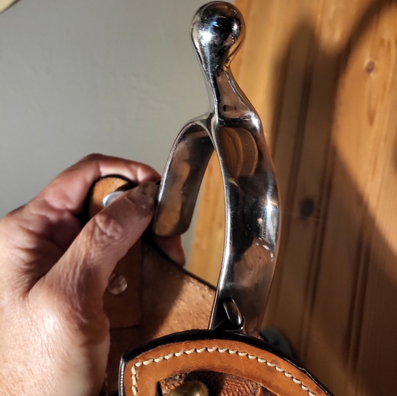 Never worn horse spurs - Picture 1 of 5